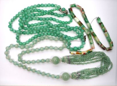 ENSEMBLE comprenant 1 collier double rang...
