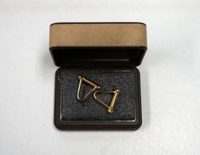 GUY LAROCHE - PAIRE DE BOUTONS DE MANCHETTES...