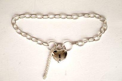 BRACELET en argent 925/°° à maillons ovales,...