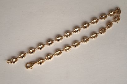 BRACELET en plaqué or à maillons grains de...