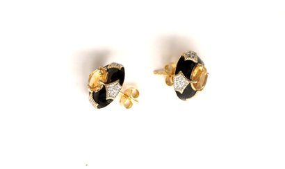 PAIR OF 925/°° gilt silver (vermeil) EARRINGS,...