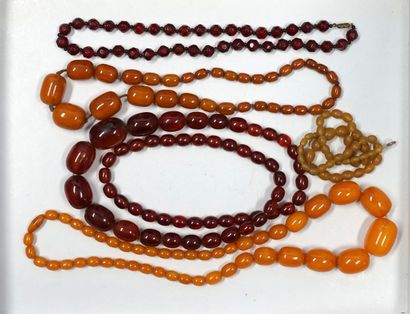 FANTAISIE - ENSEMBLE en composite orang et...