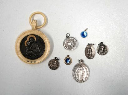 RELIGIOSA - ENSEMBLE en argent min 800/°°,...