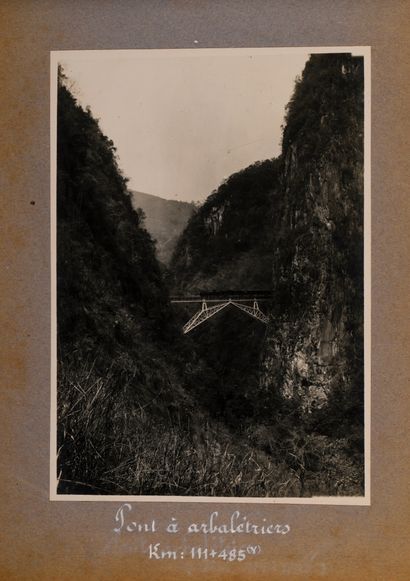 Historical souvenir
Photo album containing...