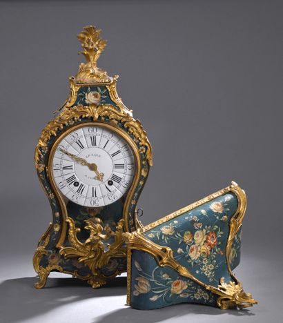* Louis XV period cartel 
In painted wood...