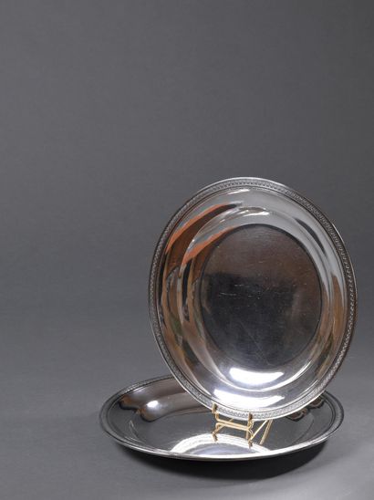 * Pair of round silver dishes, Paris 1798/1809...
