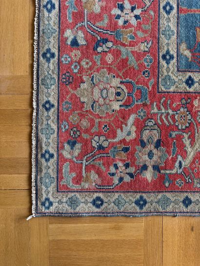 * Caucasus - Beautiful Kazak wool carpet...