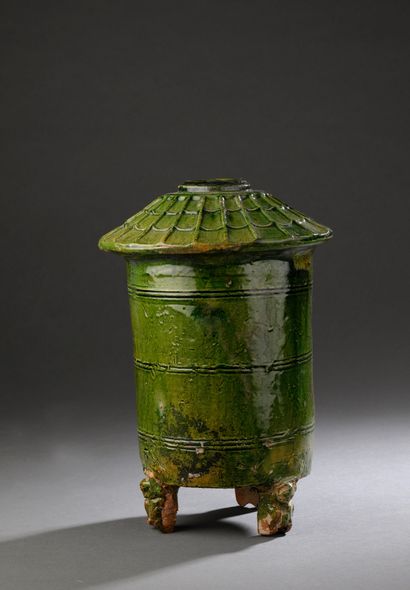 CHINA, Han dynasty (206 B.C. - 220 B.C.)...