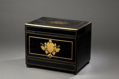 Napoleon III period liqueur cellar
In blackened...