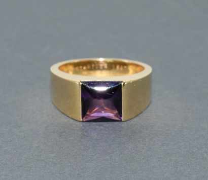 CARTIER
BAGUE jonc en jaune 18k (750/°°)...