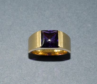 CARTIER
BAGUE jonc en jaune 18k (750/°°)...