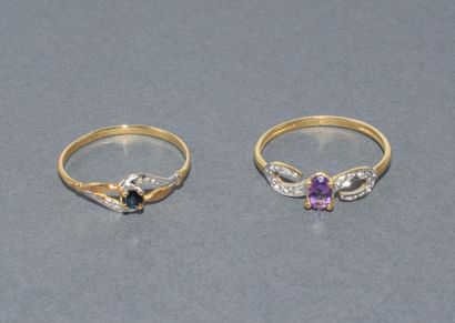 Lot de 2 BAGUES en or jaune 18k (750/°°),...