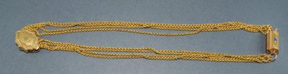 COLLIER en jaune 18k (750/°°) multibrin maille...