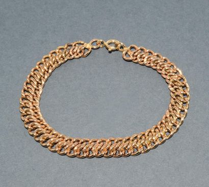 GOURMETTE en or jaune 18k (750/°°), maille...