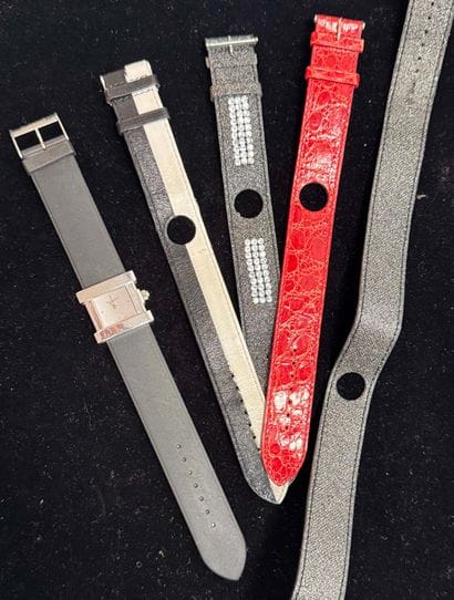 PEQUIGNET
MONTRE BRACELET de dame en acier,...