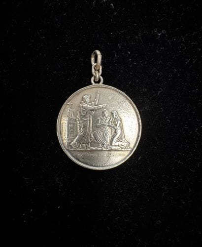 PENDENTIF MEDIALLE d’Union en argent . Dos...