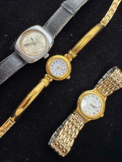 LOT en métal doré et acier de 3 montres bracelets,...