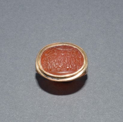 BAGUE or jaune 18k (750/°°) ornée d’une intaille...