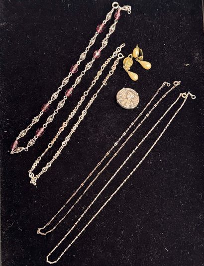 LOT en argent (min 800/°°) comprenant 1 collier...