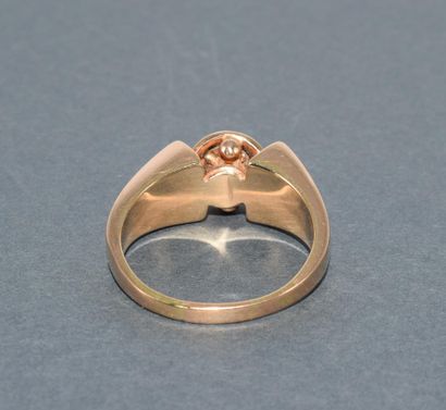 BAGUE CHEVALIERE en or jaune 18k (750/°°)...