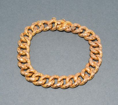 BRACELET en or jaune 18k (750/°°), maille...