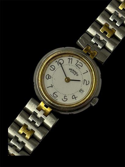 HERMES Paris
MONTRE de dame modèle CLIPPER...