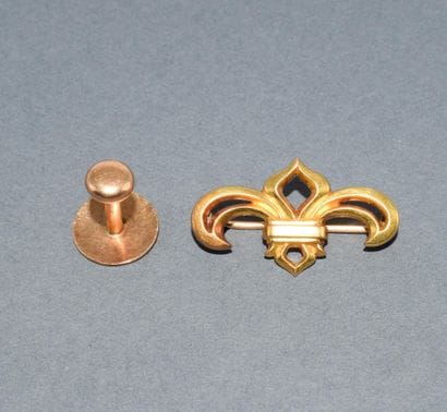 LOT en or jaune 18k (750/°°) composé d’une...