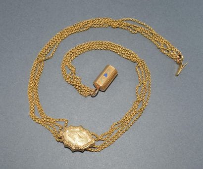COLLIER en jaune 18k (750/°°) multibrin maille...