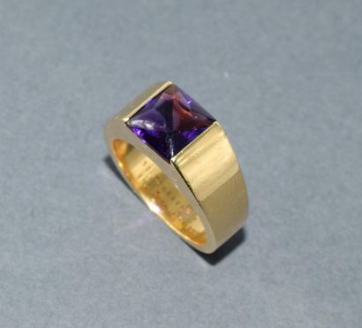 CARTIER
BAGUE jonc en jaune 18k (750/°°)...