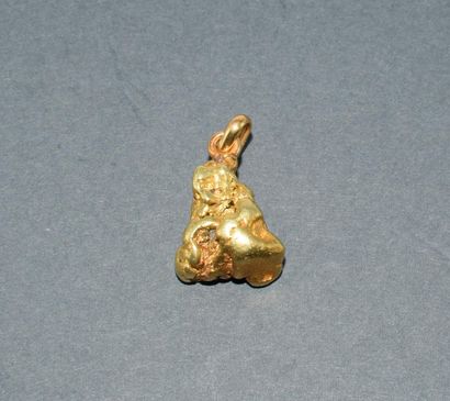 PENDENTIF en or jaune 18k (750/°°) en forme...