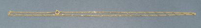 CHAINE en or jaune 18k (750/°°) maille figaro.
Longueur...