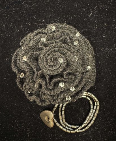 SONIA RYKIEL pour H&M
Broche en maille de...