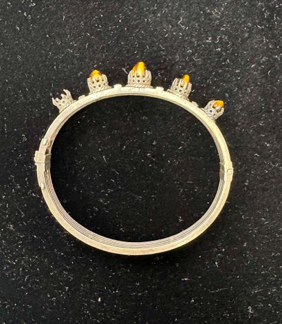 BRACELET jonc rigide ouvrant en argent 800/°°...