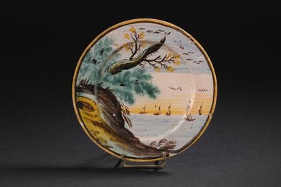Castelli
Small majolica plate with polychrome...