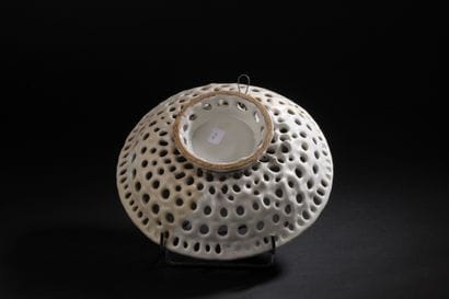 Faenza
Earthenware openwork bowl with blue...