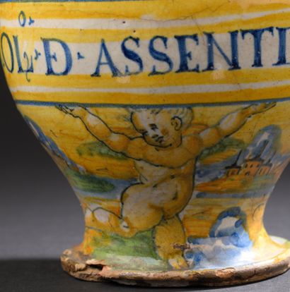 Urbania
A majolica dish with polychrome decoration...