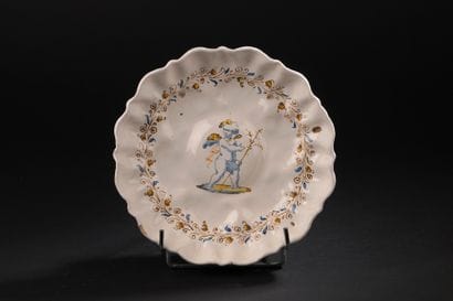 Faenza
Earthenware crespina bowl with blue...