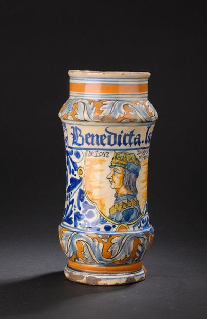 Montpellier
Albarello in majolica with polychrome...