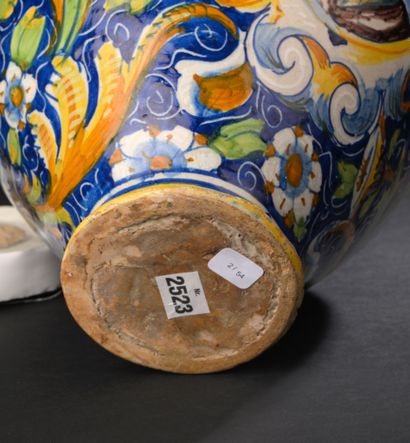 Venice
Baluster-shaped majolica vase with...