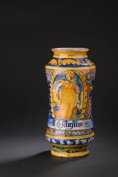 Faenza
Slightly curved cylindrical majolica...