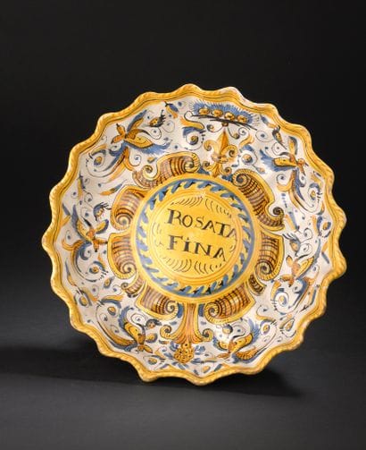 Pesaro
Large majolica crespina bowl with...