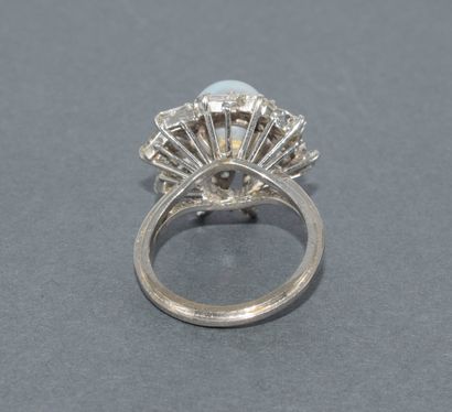 BAGUE MARGUERITE en or blanc 18k (750/°)...