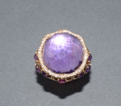IMPOSANTE BAGUE en or rose 18k (750/°°) sertie...