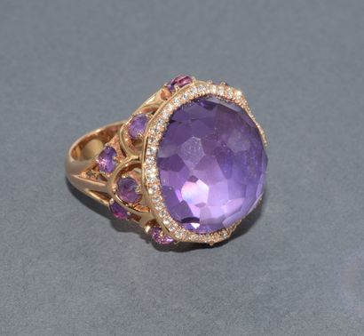 IMPOSANTE BAGUE en or rose 18k (750/°°) sertie...