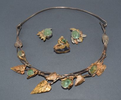 PARURE DE CREATEUR 
Elle est composée d’un...