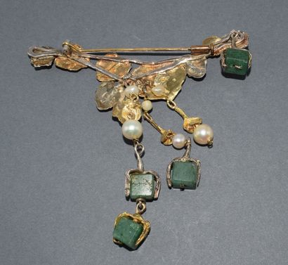 BROCHE en or jaune 18k (750/°°) et argent...