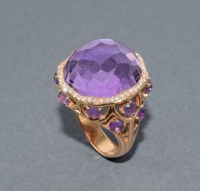 IMPOSANTE BAGUE en or rose 18k (750/°°) sertie...