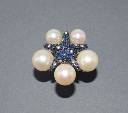 IMPOSANTE BAGUE en or blanc 18k (750/°°)...