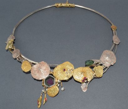 IMPOSANT COLLIER TORQUE en or jaune, rose...