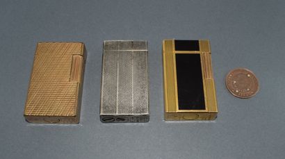 Lot of 3 BRIQUETS: 2 signed DUPONT in gold-plated,...